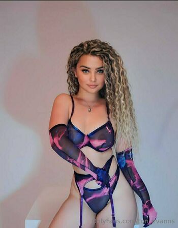 tori_evanns