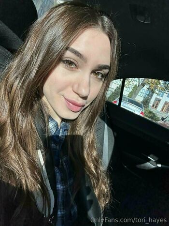 tori_hayes