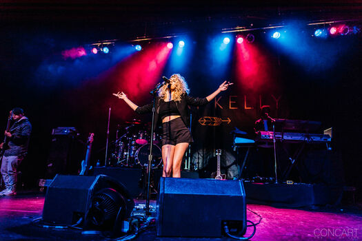 Tori Kelly