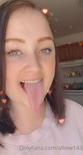 toxicallietongue