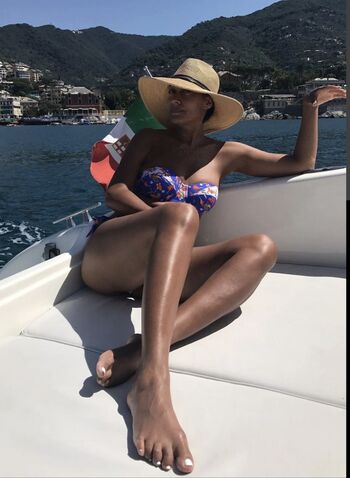 Tracee Ellis Ross