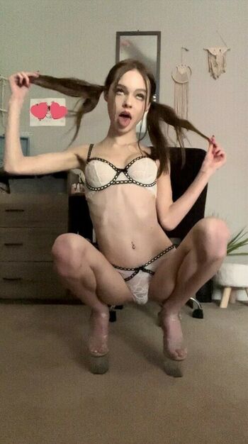 trashydumbwhore
