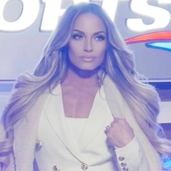 Trish Stratus