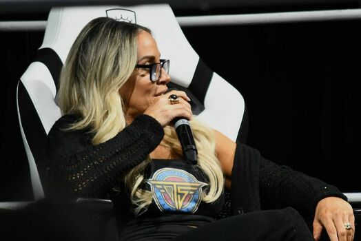 Trish Stratus