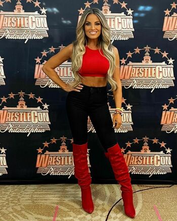 Trish Stratus