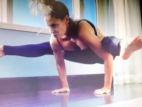 Trish Stratus