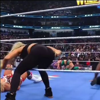 Trish Stratus