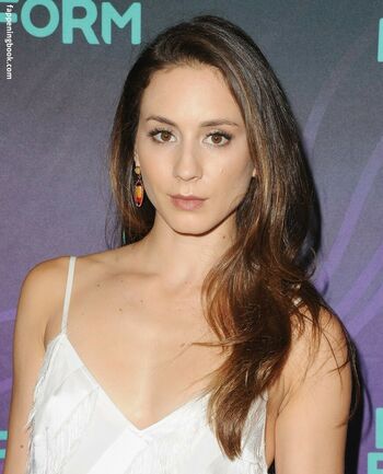 Troian Bellisario