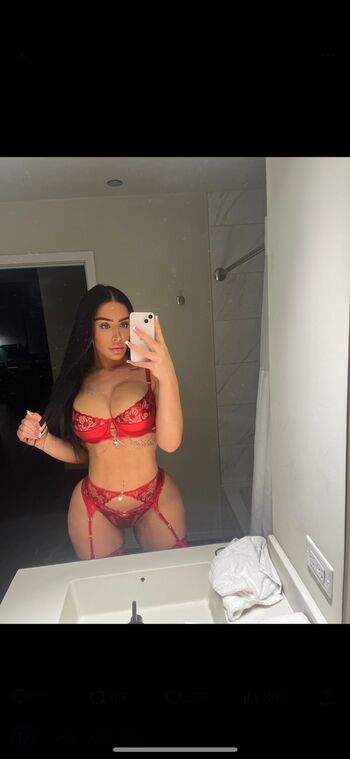 TS Jasmine Valentina