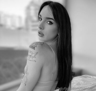 tsgirlrubi
