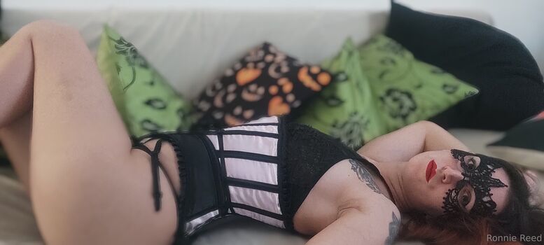 u183977844