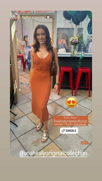 Una Healy
