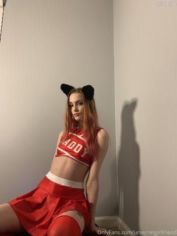 ursecretgirlfriend