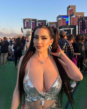 Vai Monroe