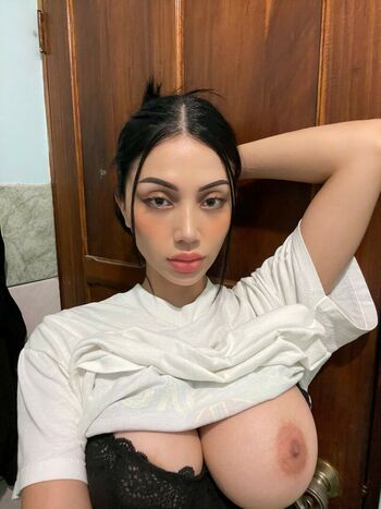 Valentina Olivas