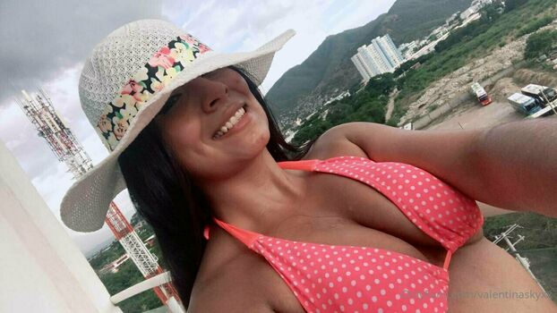 valentinaskyxx