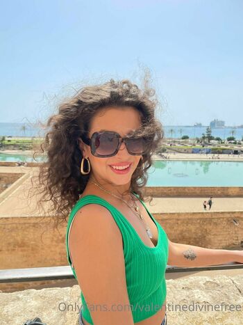 valentinedivinefree