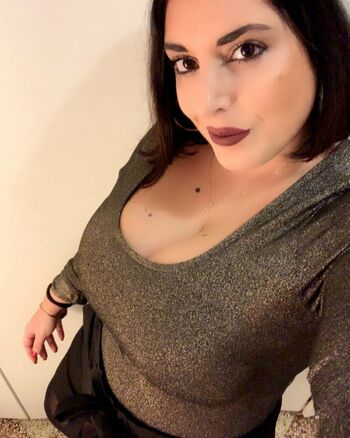 Valeria Vela