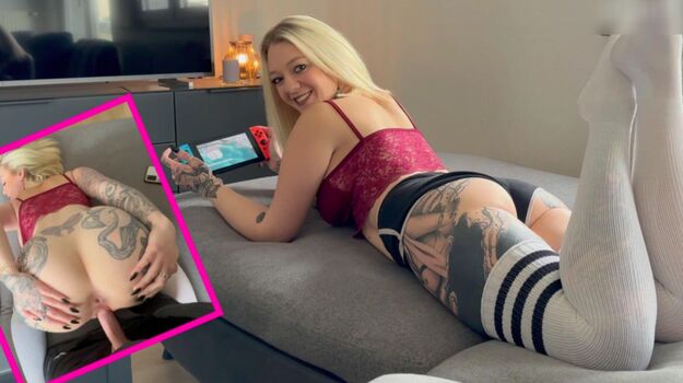 Valerie_Venom