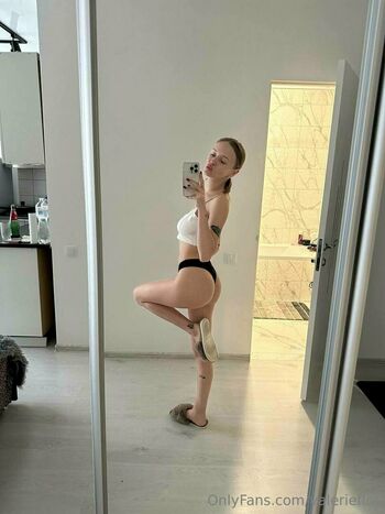 valerieflor