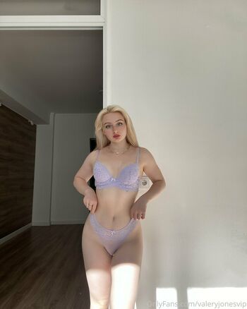 valeryjonesvip