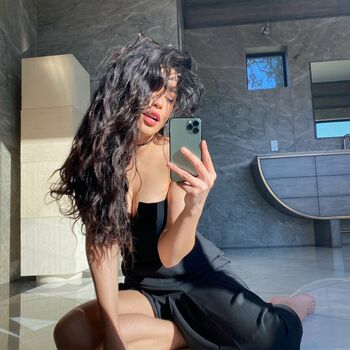 Valkyrae