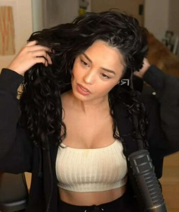 Valkyrae