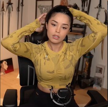 Valkyrae