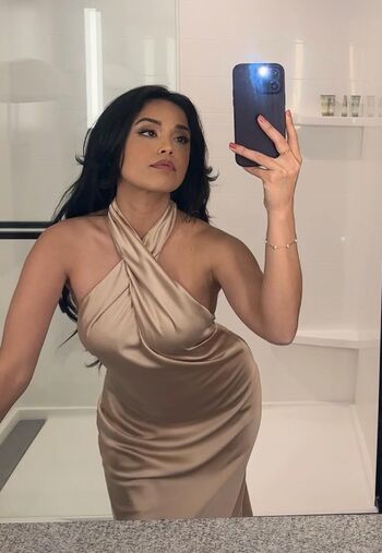 Valkyrae