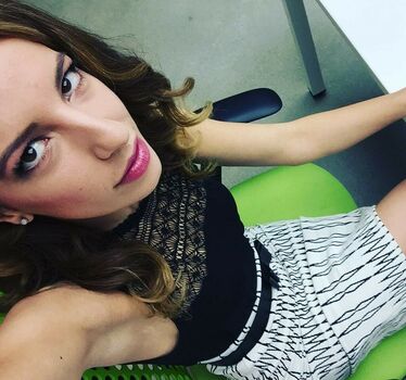 Vanessa Lengies