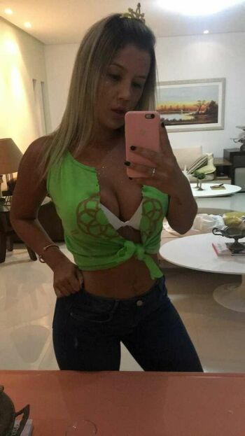 Vanessinha Vailatti