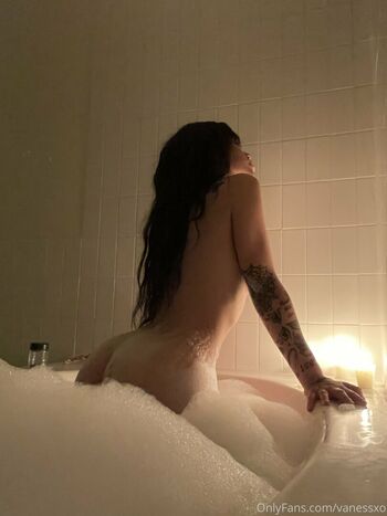 vanessxo