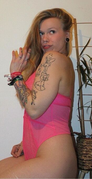 vanny_flowerchild