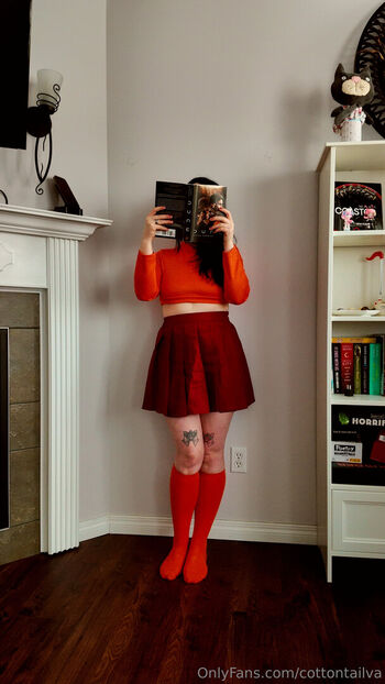 Velma & Daphne Cosplay