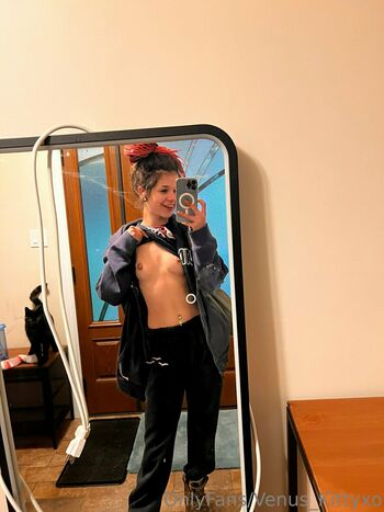 venus_kittyxo