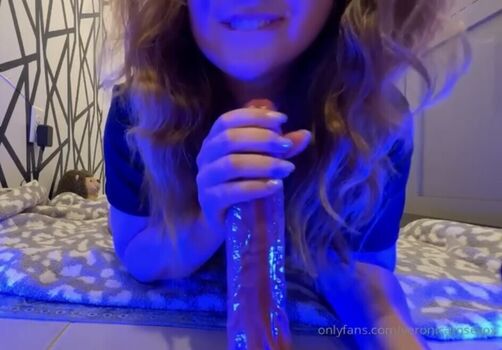 Veronica Rose