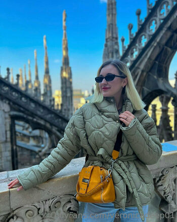 veronicadeep01