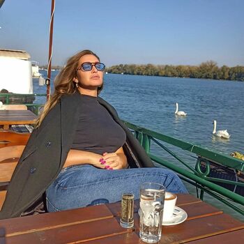 Vesna Justwoman42