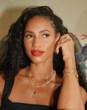 Vick Hope