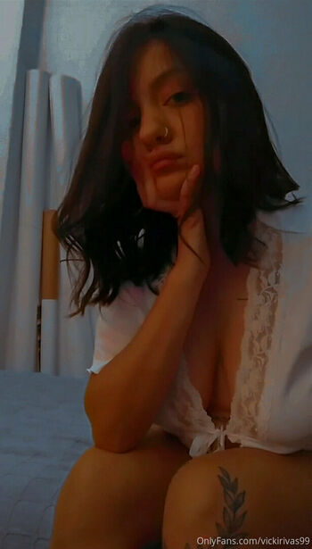 vickirivas99