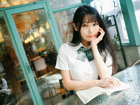 victoria__1998__