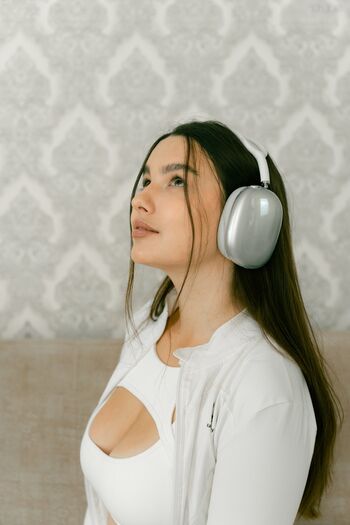 Victoria_Karma