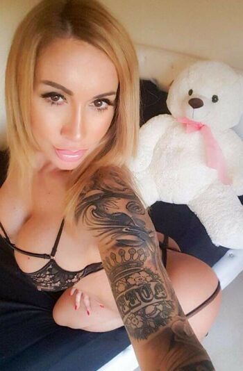 VIctoria Lomba