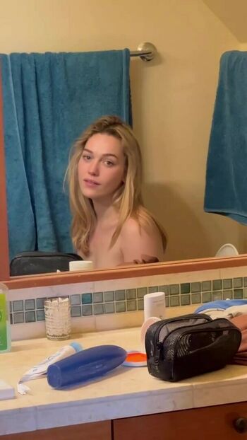 Victoria Pedretti