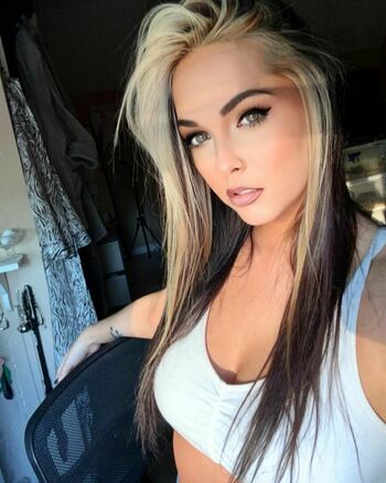 Victoria Rhyne
