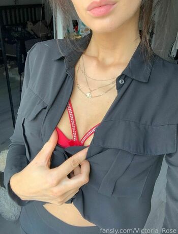 Victoria Rose
