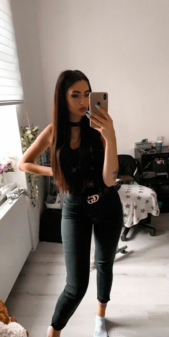 Victoria Rose