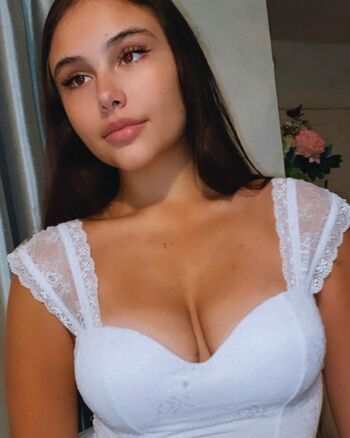 Vienna Maryce