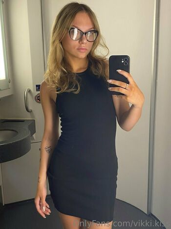 vikkikiss