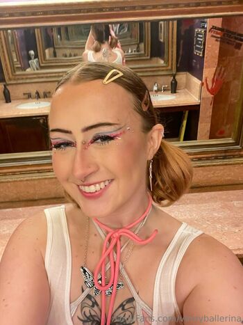 vinnyballerina